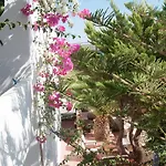 Maistrali Ξενοδοχείο με διαμερίσματα 2*