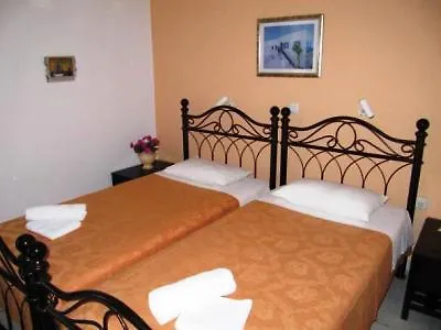 Maistrali Apartahotel 2*