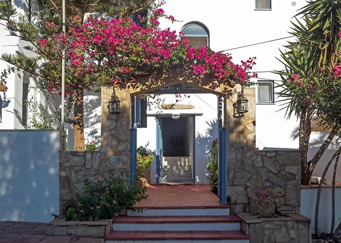 Ξενοδοχείο με διαμερίσματα Maistrali 2*