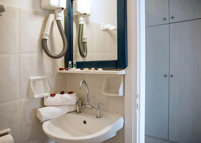 Maistrali Aparthotel 2*