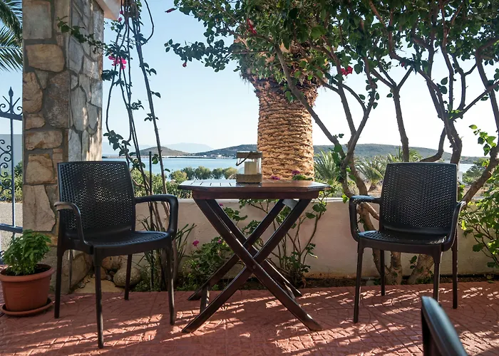 Ξενοδοχείο με διαμερίσματα Maistrali Διακόφτι